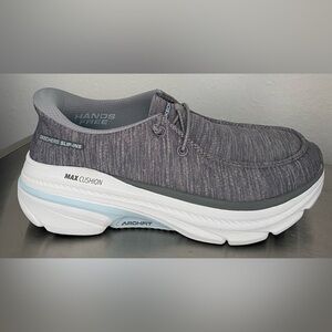 SKECHERS..WOMENS ARCH FIT MAX CUSHIONING SLIP INS
